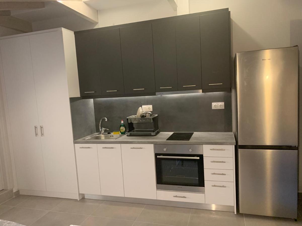 Terpsichore Boutique Bright New Sofita Studios And Appartment Dassia  Bagian luar foto